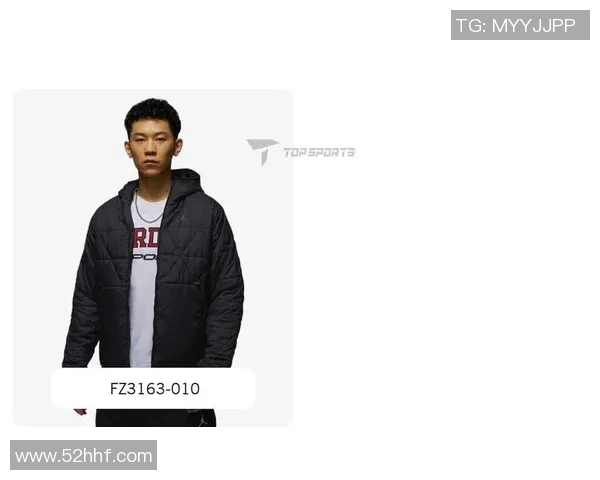 冬季必备足球明星耐克男款大衣时尚保暖选择